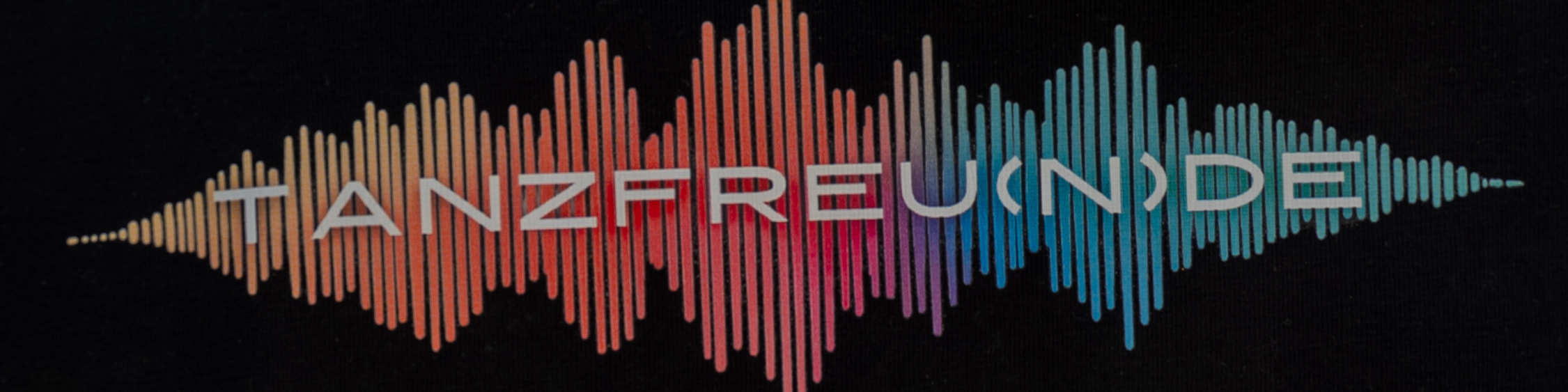 Tanzfreu(n)de